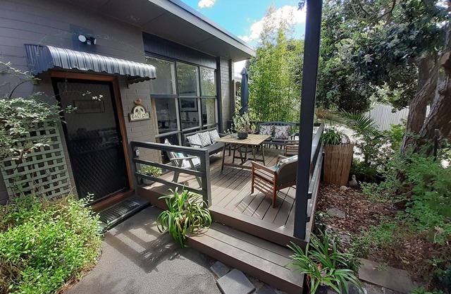 Cute n cosy, relaxing holiday home opposite the beach comfy, quiet and tranquil