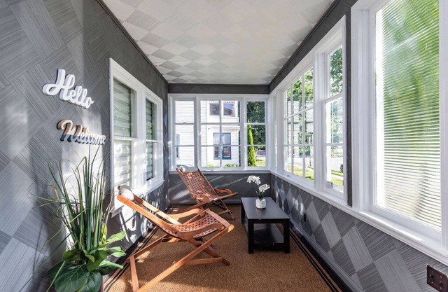 Cute Renovated Modern Downtown Moncton Home