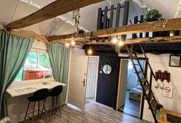 Dézsavű Vendégház