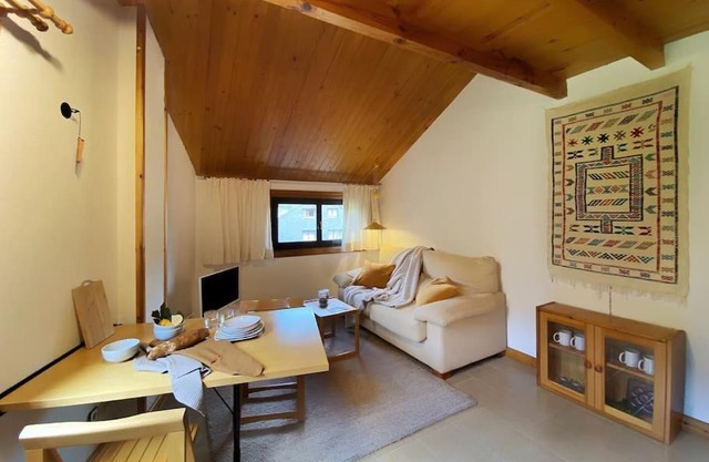 Dúplex abuhardillado con parking