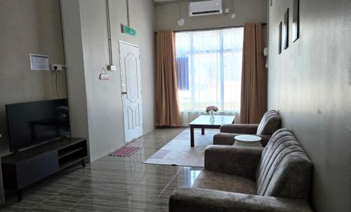D'Aleena Homes Kodiang - Guesthouse 1