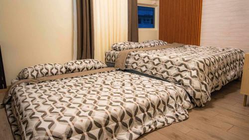 D&G in The Upper East