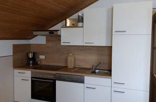 Dachgeschoss-Ferienwohnung (80qm) für 2-5 Personen mit Balkon