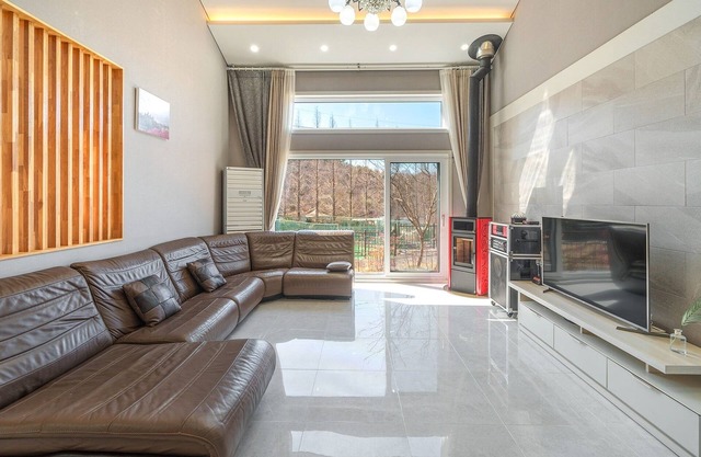 Daebudo Freesia Private Pool Villa