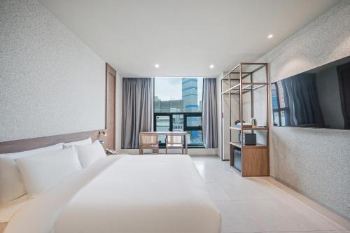 Daegu Dongseongro Giant Hotel