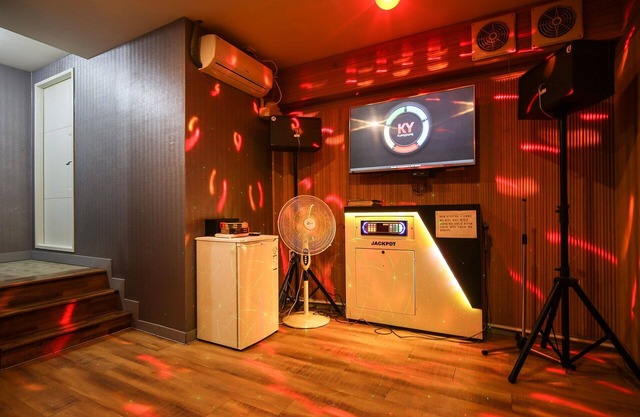 Daegu Gwangjang Koa Nana