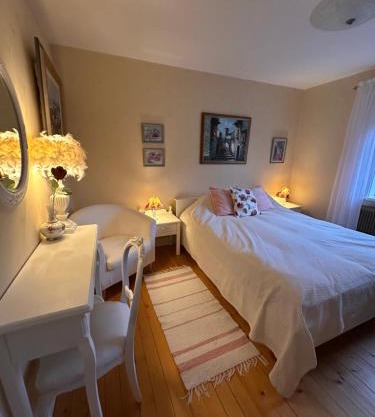 Dahlias Bed & Breakfast