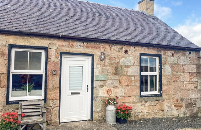 Dairy Cottage - UK39522