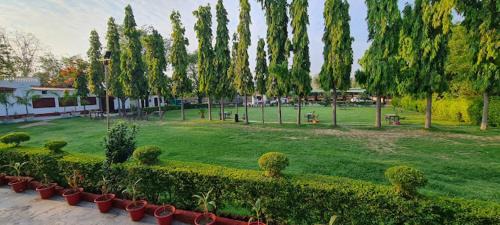 Daksh The Fateh Retreat - A Lake View Resort in Udaipur