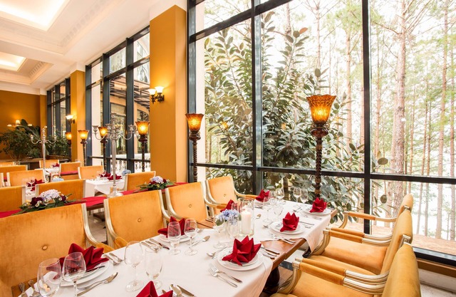 Dalat Edensee Lake Resort & Spa