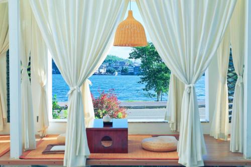 Dali Fish Inn Sea View Hotel