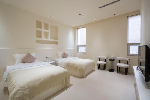 Dali Guyue Tingfeng Seaview Hote