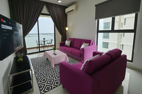 Danga Bay The Sunny Coast 3BR 8Pax by Our Stay