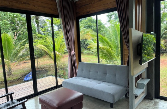 Darisa home ที่พักใกล้ตัวเมืองสุราษฎร์ธานี เพียง 6 กิโลเมตร บรรยากาศดีมาก