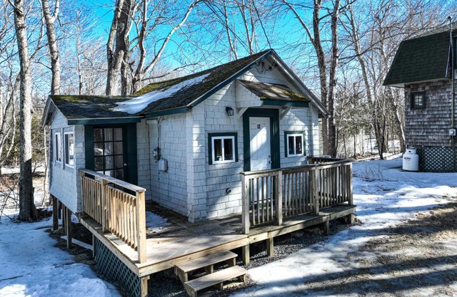 Davis Cabin