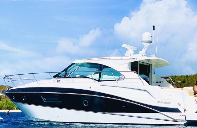 Day or Night charters! Seas the Moment! 42' Charter Yacht- 2 beds 2 baths