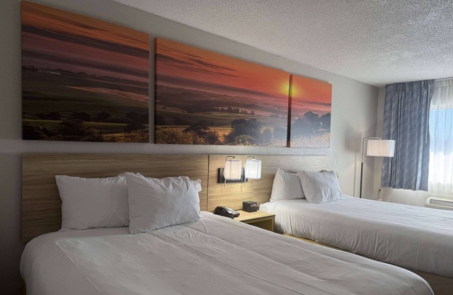 Days Inn by Wyndham Hannibal