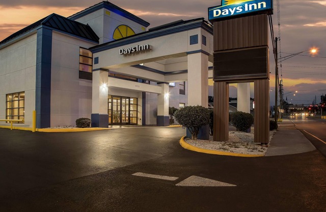 Days Inn by Wyndham Salem