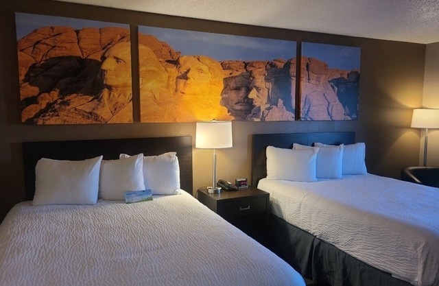 Days Inn by Wyndham Watertown