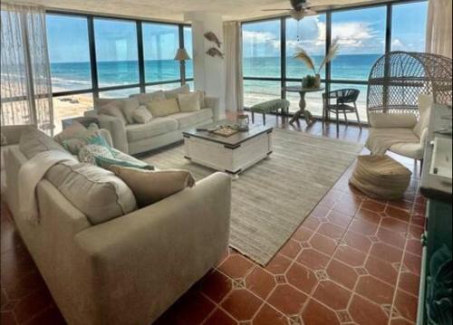 Daytona oceanfront two-bedroom suite