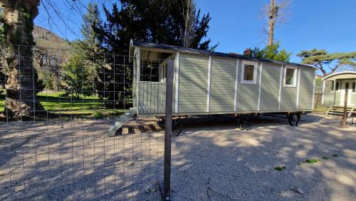 De pipowagens van het Château