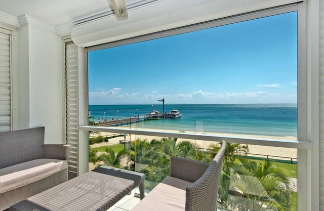 Deep Blue Apartment 20 Tangalooma