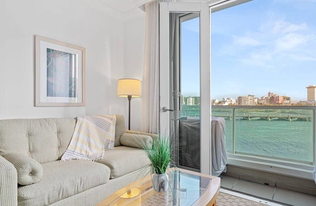 Del Mar Studio | located at the Condado Lagoon Villas building in Condado