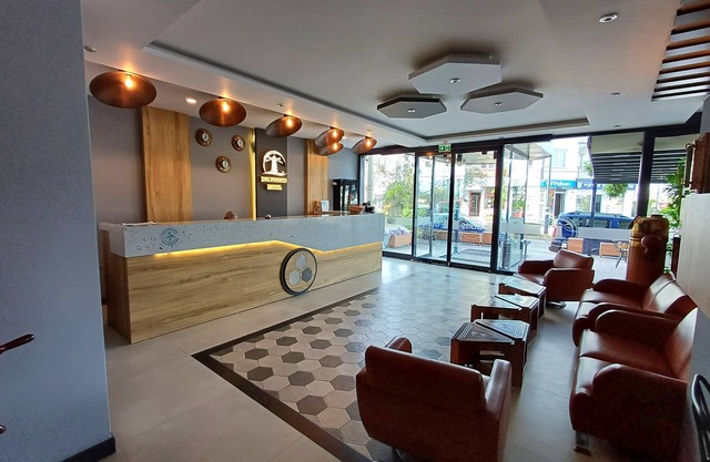 Del Puerto Hotel