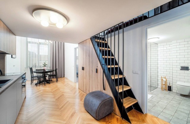 Deluxe 2 bedroom apartment with City Centre view