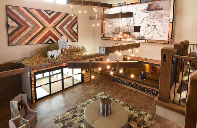 Deluxe 2 Queen, Stoney Creek Broken Arrow, On-site bar | 2 Units