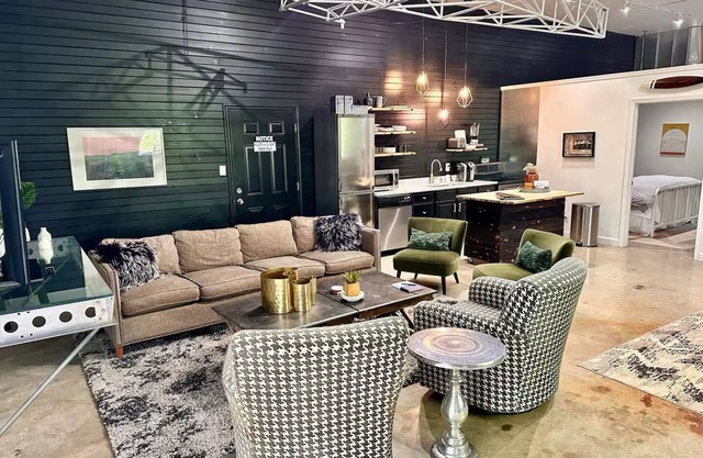 Deluxe Aircraft Hangar Mid-Mod Design Next to Smoky Mountains!