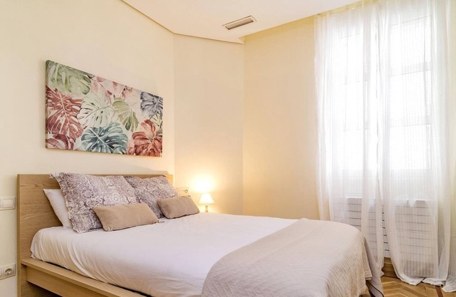 Deluxe Apartment Velazquez Suites II
