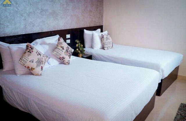 Deluxe Double or Twin Room with Balcony Pyramids view