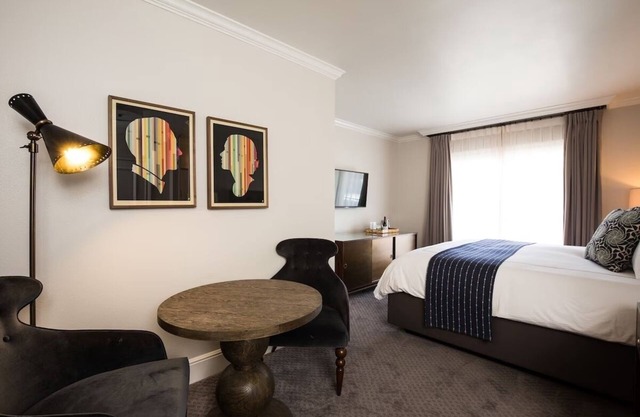 Deluxe Queen, Hotel Ella, Terrace Lounging, Garden Views, Near UT Austin