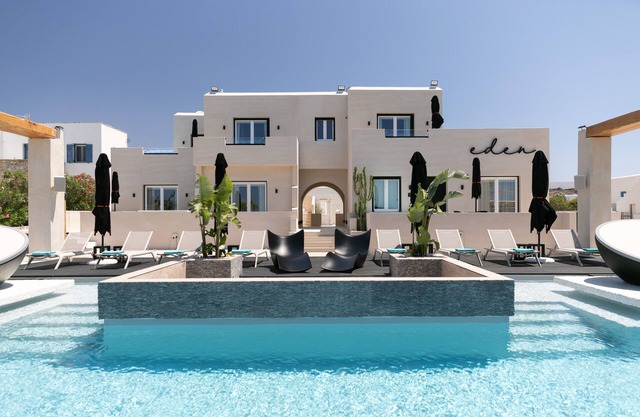 Deluxe Sea View Suite with Outdoor Hot Tub - Eden Beachfront Residences & Suites