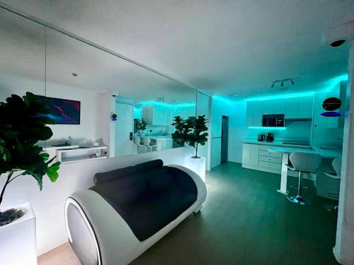 Departamento galáctico con vista al desierto