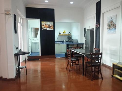 DEPARTAMENTO SANTIAGO REYES