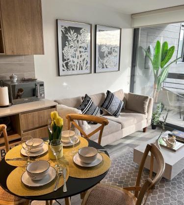 Depto céntrico, cálido y full equipado junto al lago