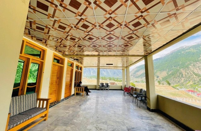 Desan Cottage Kalam