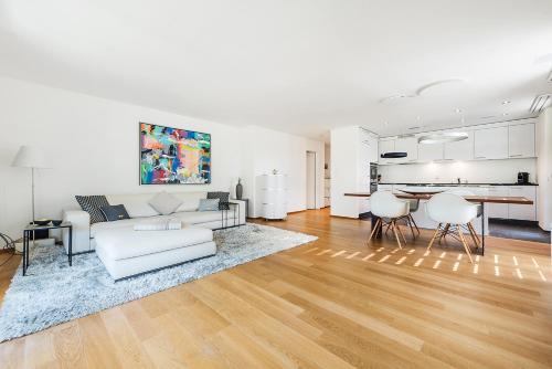 DESIGN-APARTMENT 2 !Gratis parken, Free Parking!