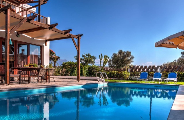 Detached house with great view to Psiloritis mountains