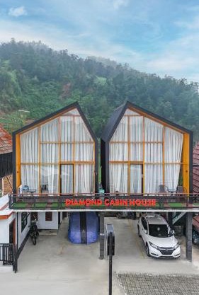 Diamond Cabin House