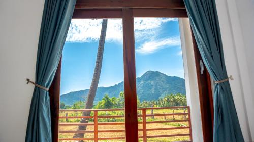 Diamond Mount Villa