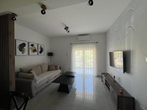 DIS LUX Apartments