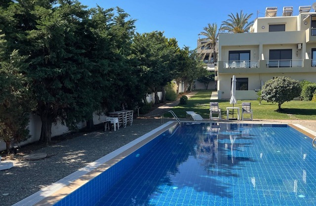 DISCOUNTS: -15%/from 7 nights/-20% from 28 nights