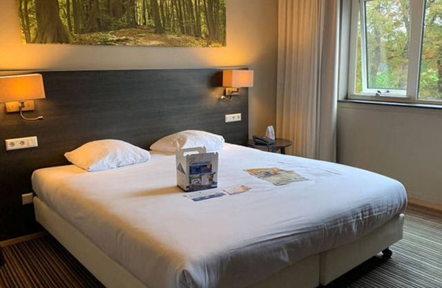 Discover Soest: Hotel Stay with Free Parking and Easy Access to Nature