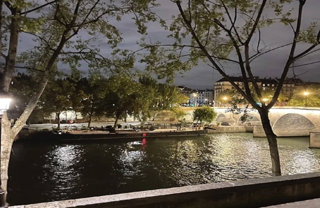 DISCOVER THE ILE SAINT-LOUIS, PARIS’ TREASURE ISLAND-A RARE GARDEN APARTMENT!
