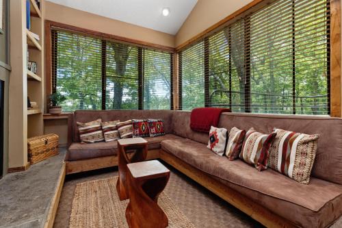 Dobie 36 with Wintergreen Advantage