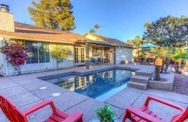 Dobson Ranch Lake House with Pool & HOT TUB
