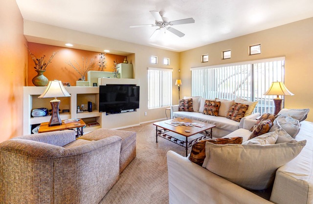 Dog-friendly condo with high-speed WiFi, heated outdoor pool & hot tub